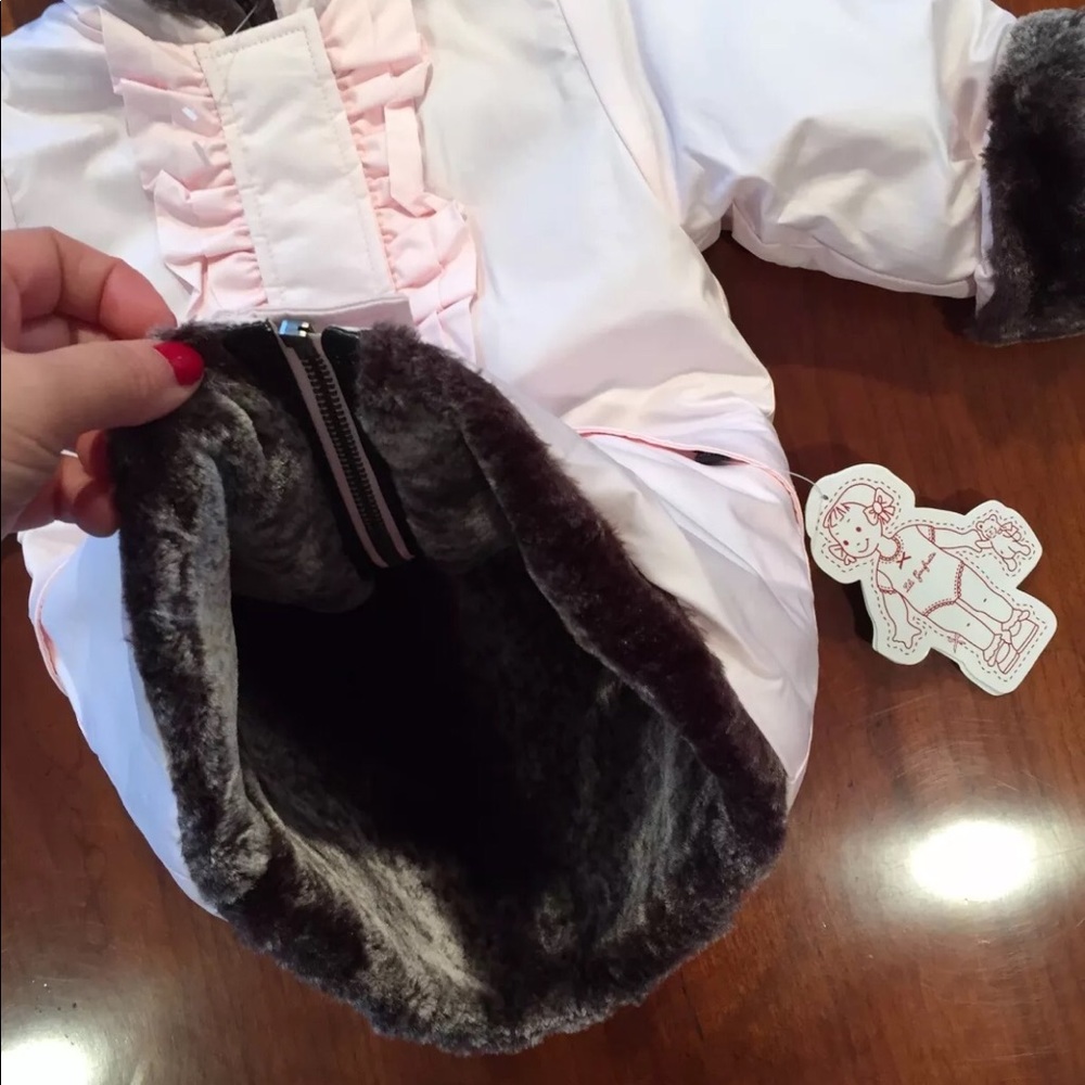 LILI GAUFRETTE**Thick Warm Winter Coat**6 Mo. $329 - Picture 2 of 5